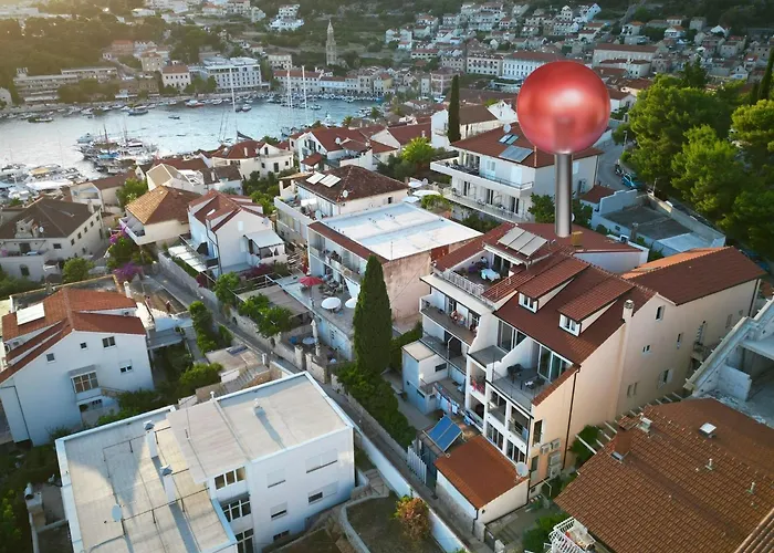 Appartamento Milton Luxe Hvar *
